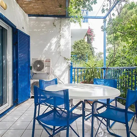 Daphne's Club Lägenhetshotell Xylokastro