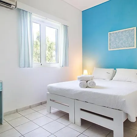 Daphne's Club Xylokastro