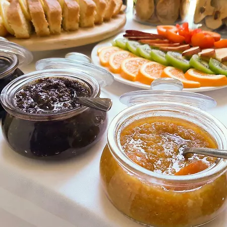 Daphne's Club 3* Xylokastro