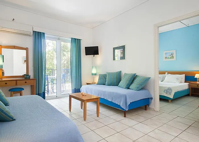 Daphne's Club 3* Xylokastro