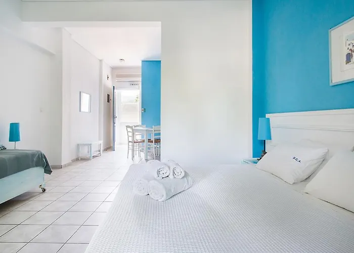 Daphne's Club 3* Xylokastro