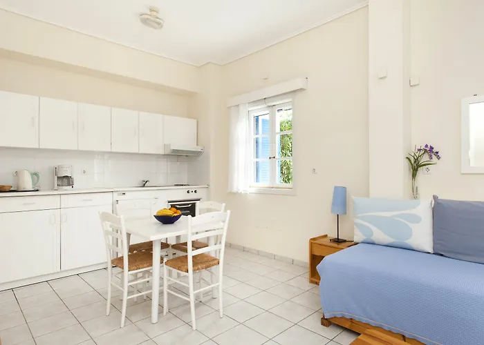 Aparthotel Daphne's Club