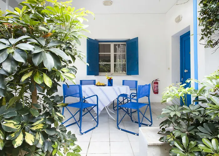 Aparthotel Daphne's Club 3*